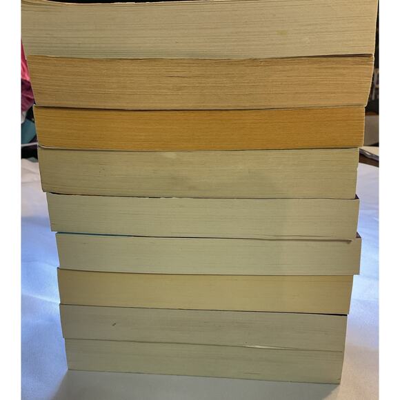 Lot of 9 Stuart Woods Paperback Books - Stone Barrington - Picture 4 of 4